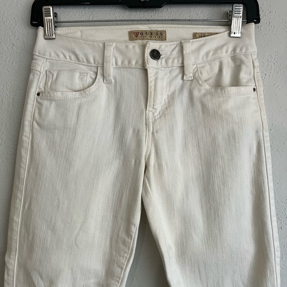 Guess Woman Cream Brittney Cropped  Zip Leg Jean, Size 24 - Picture 3 of 7